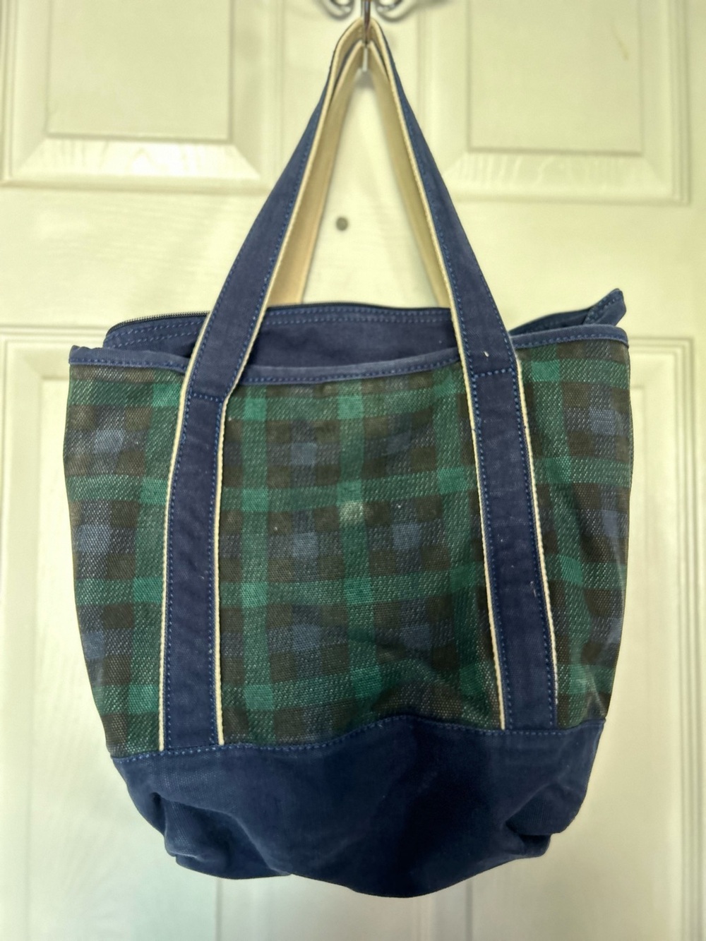 Lands End Tartan Plaid Medium Zippered Tote
